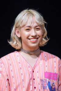 えぇ！？　ｒｙｕｃｈｅｌｌが超ミニスカ＆ロングブーツ！？