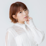 えぇ！？　矢口真里 が婦警制服姿で！？　